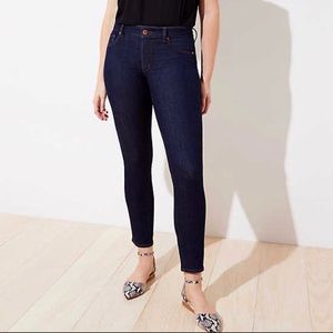🗣PRICE DROP 🗣 , LOFT, BRAND NEW, Curvy Skinny Denim Jean, Size 4, Color Dark